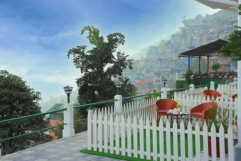 Udaan Nirvana Resort, Darjeeling Дарджилинг Екстериор снимка