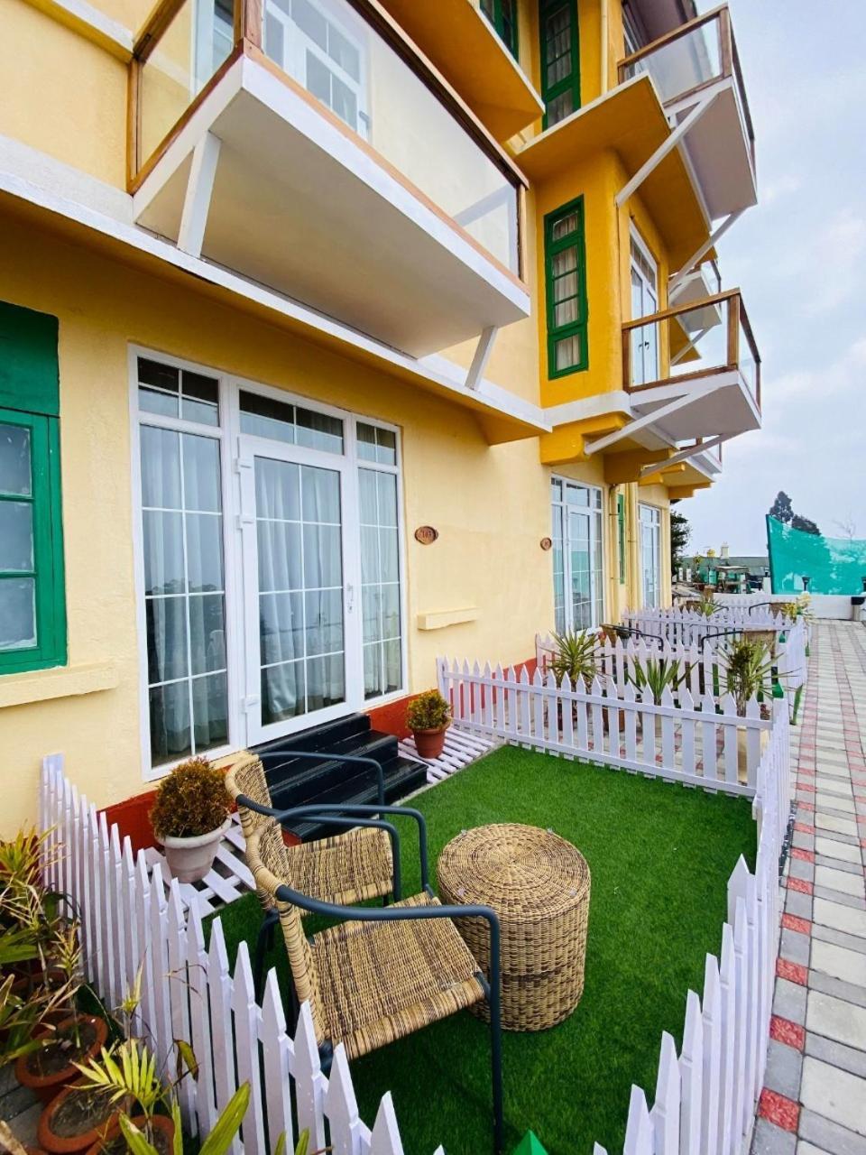 Udaan Nirvana Resort, Darjeeling Дарджилинг Екстериор снимка