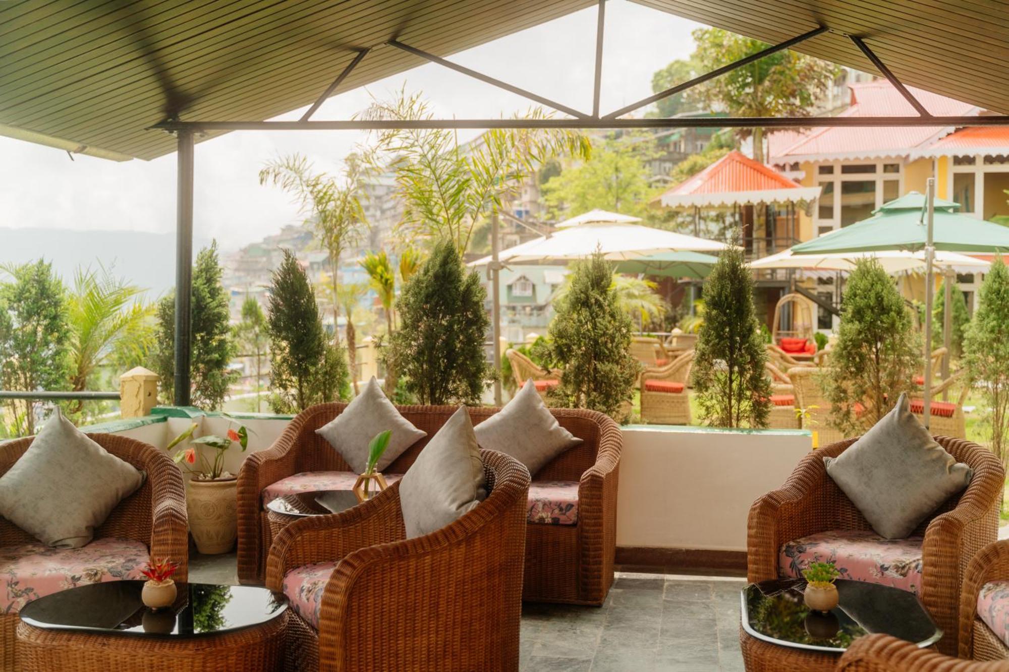 Udaan Nirvana Resort, Darjeeling Дарджилинг Екстериор снимка